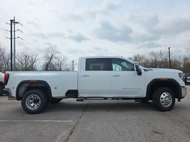 New 2026 GMC Sierra 3500 SLT w/ SLT Convenience Package AWD/4WD image 17