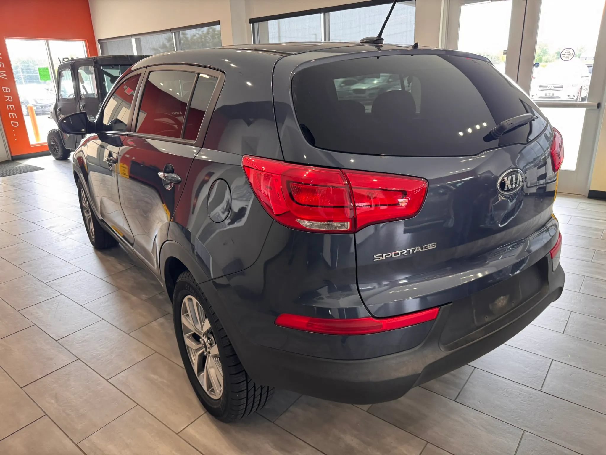 Used 2016 Kia Sportage LX FWD image 14