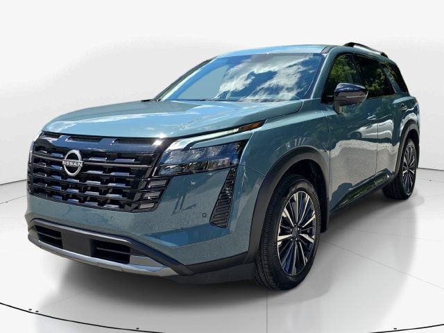 New 2026 Nissan Pathfinder Platinum FWD image 11