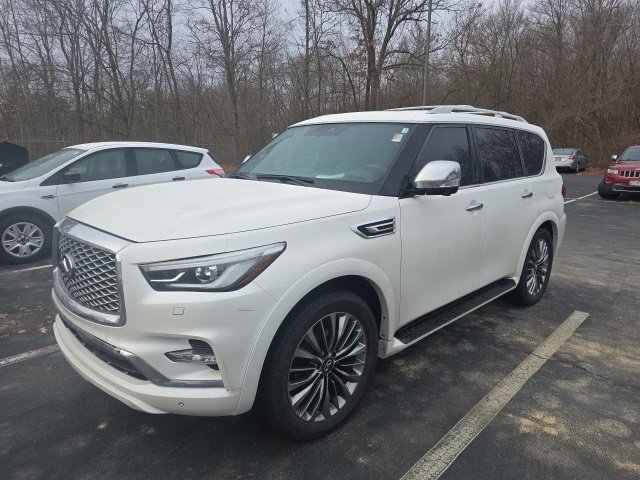 Used 2021 INFINITI QX80 Sensory w/ All-Season Package image 3