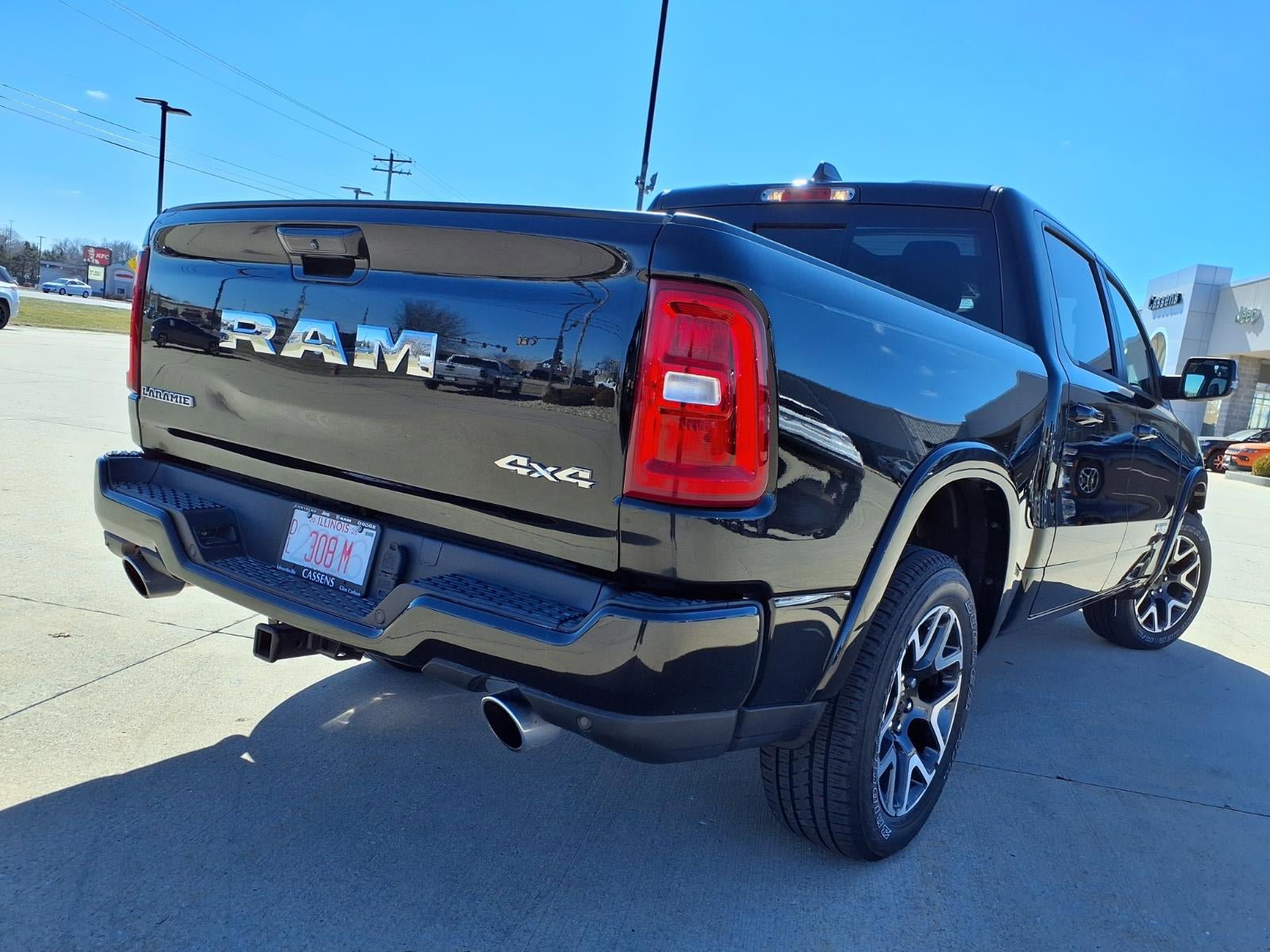 Certified 2025 RAM 1500 Laramie w/ Sport Appearance Package AWD/4WD image 30