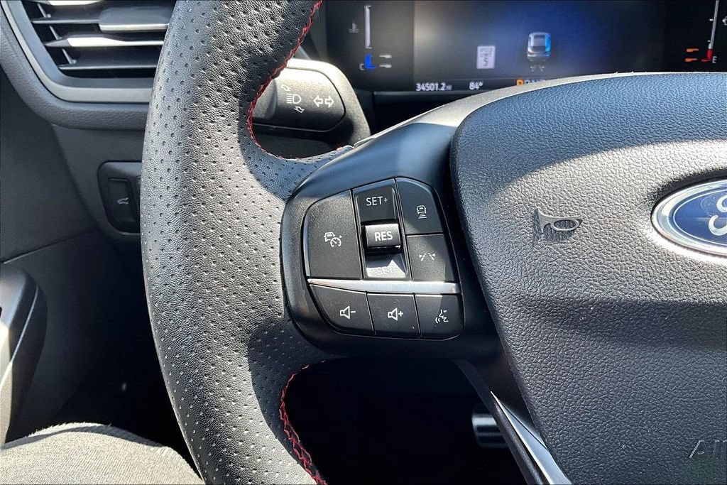 Used 2024 Ford Escape ST-Line w/ Tech Pack #1 AWD/4WD image 17