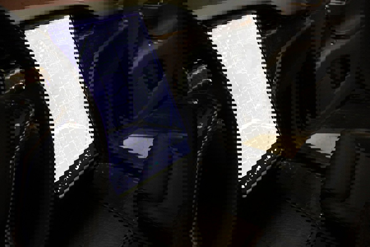 Used 2020 Tesla Model X image 45