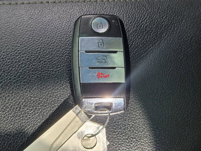 Used 2020 Kia Sportage SX image 25