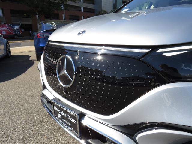 Used 2023 Mercedes-Benz EQE 500 4MATIC SUV image 28