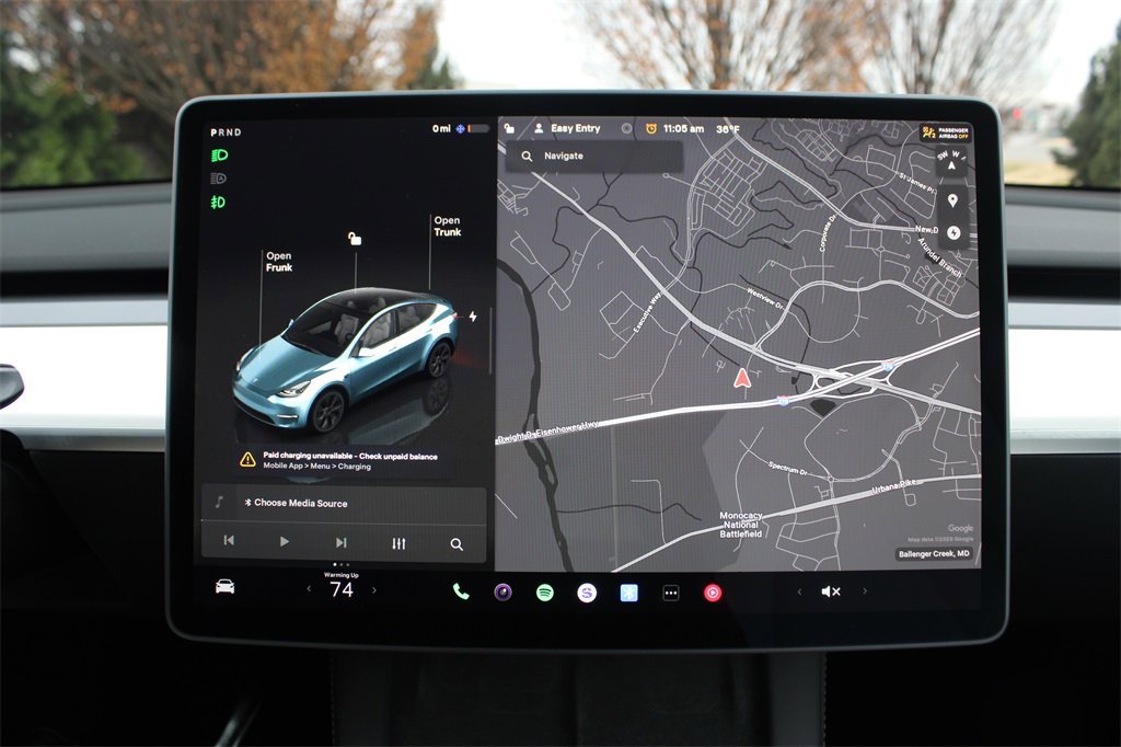 Used 2025 Tesla Model Y Long Range image 13