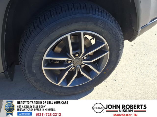 Used 2019 Jeep Grand Cherokee Limited w/ Luxury Group II image 25