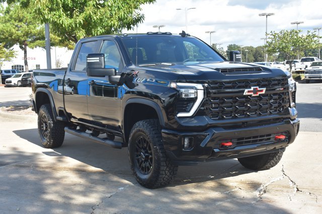 New 2026 Chevrolet Silverado 2500 ZR2 w/ LPO, Dark Essentials Package AWD/4WD image 3
