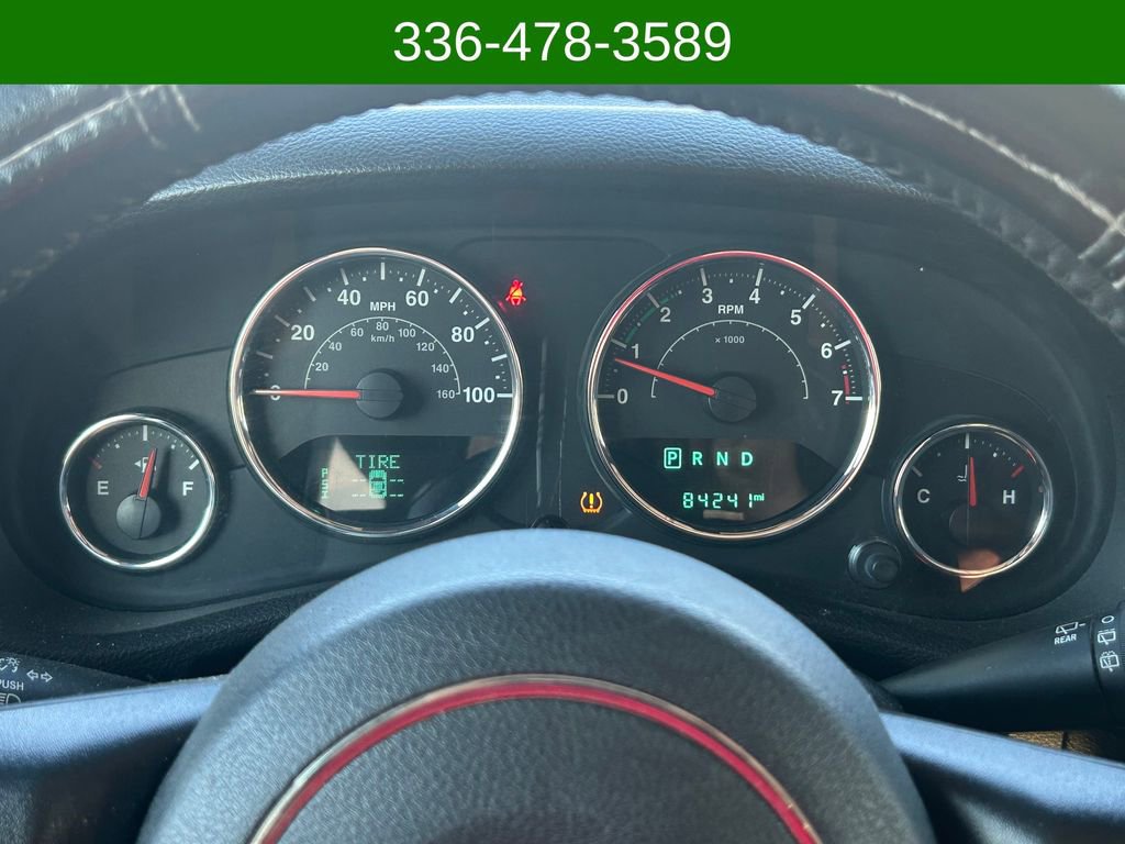 Used 2018 Jeep Wrangler Unlimited Sport w/ Connectivity Group AWD/4WD image 15