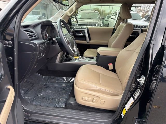 Used 2023 Toyota 4Runner Limited image 11