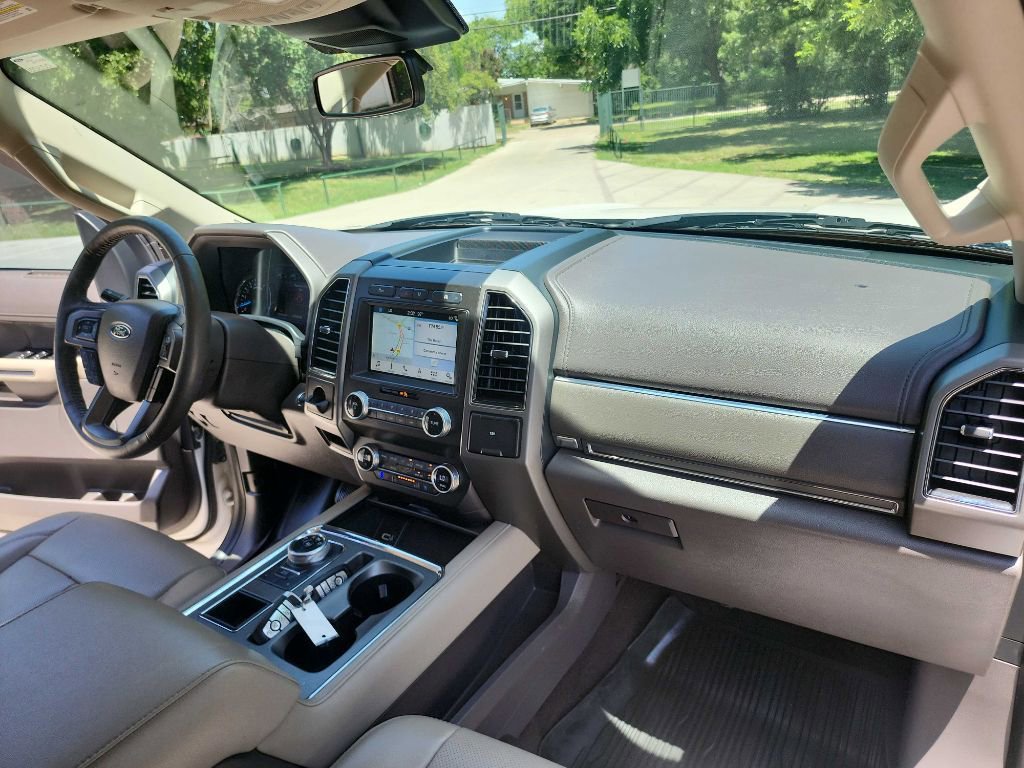 Used 2019 Ford Expedition XLT w/ Equipment Group 202A image 46