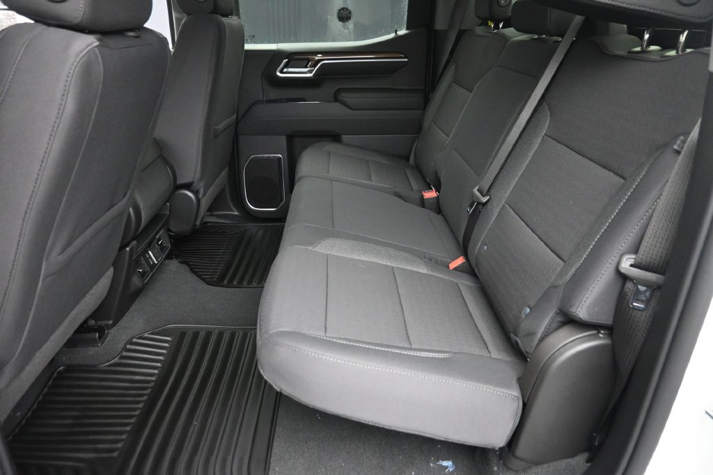 New 2026 Chevrolet Silverado 1500 LT w/ All Star Edition Plus AWD/4WD image 11