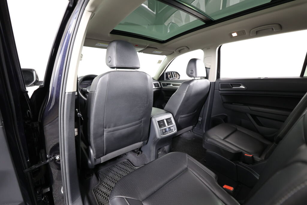 Used 2019 Volkswagen Atlas SEL R-Line image 14