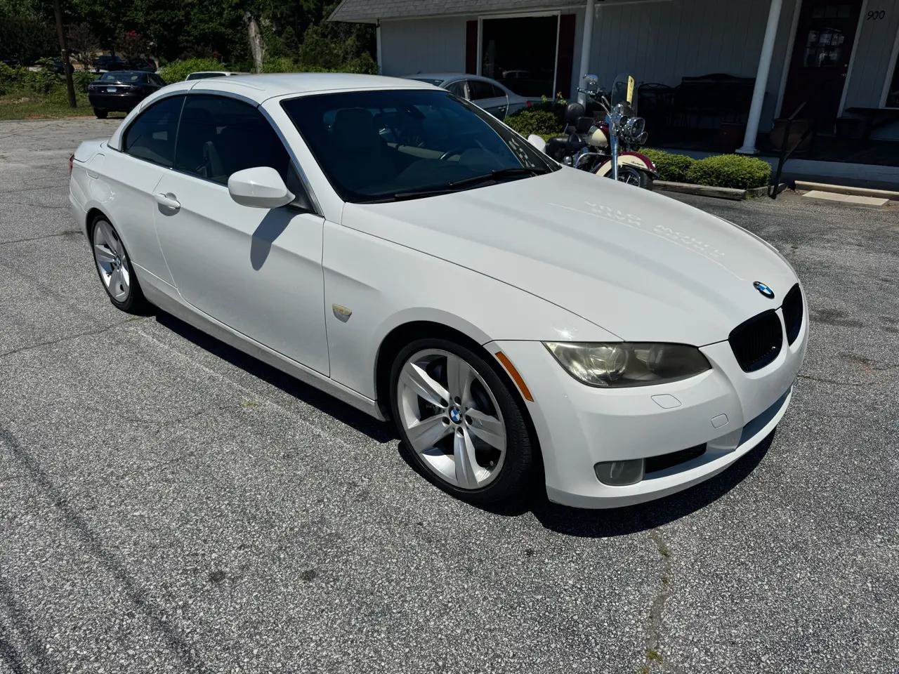 Used 2010 BMW 335i Convertible RWD image 7
