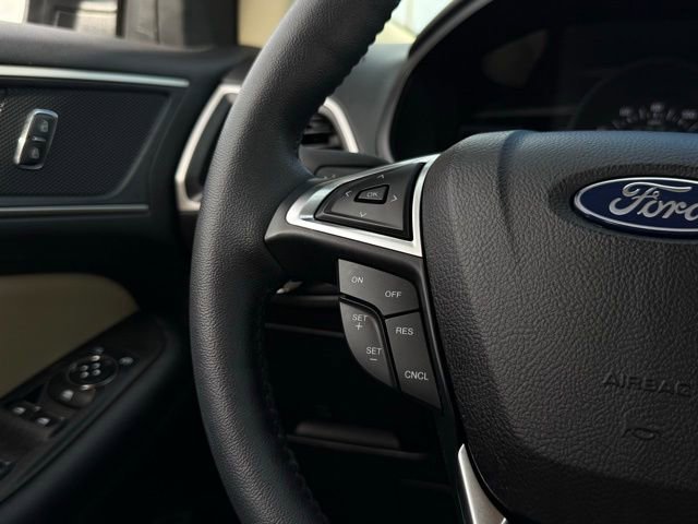 Certified 2023 Ford Edge SEL w/ Convenience Package AWD/4WD image 10