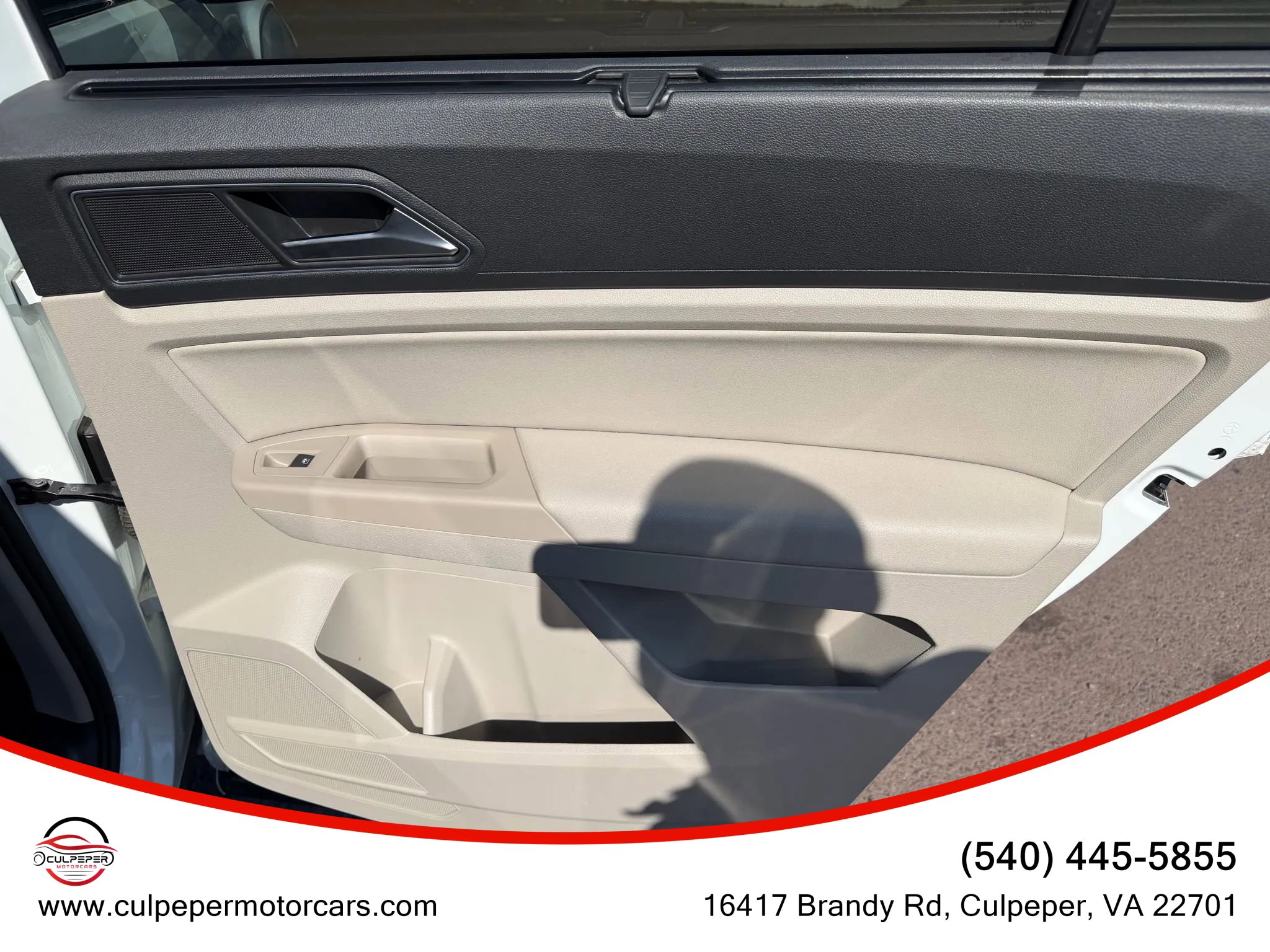 Used 2018 Volkswagen Atlas SE w/ R-Line Package image 16