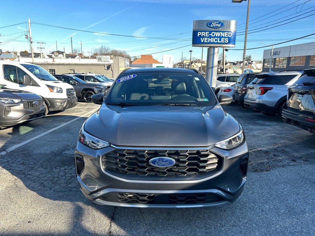 Used 2023 Ford Escape ST-Line w/ Tech Pack #1 image 2