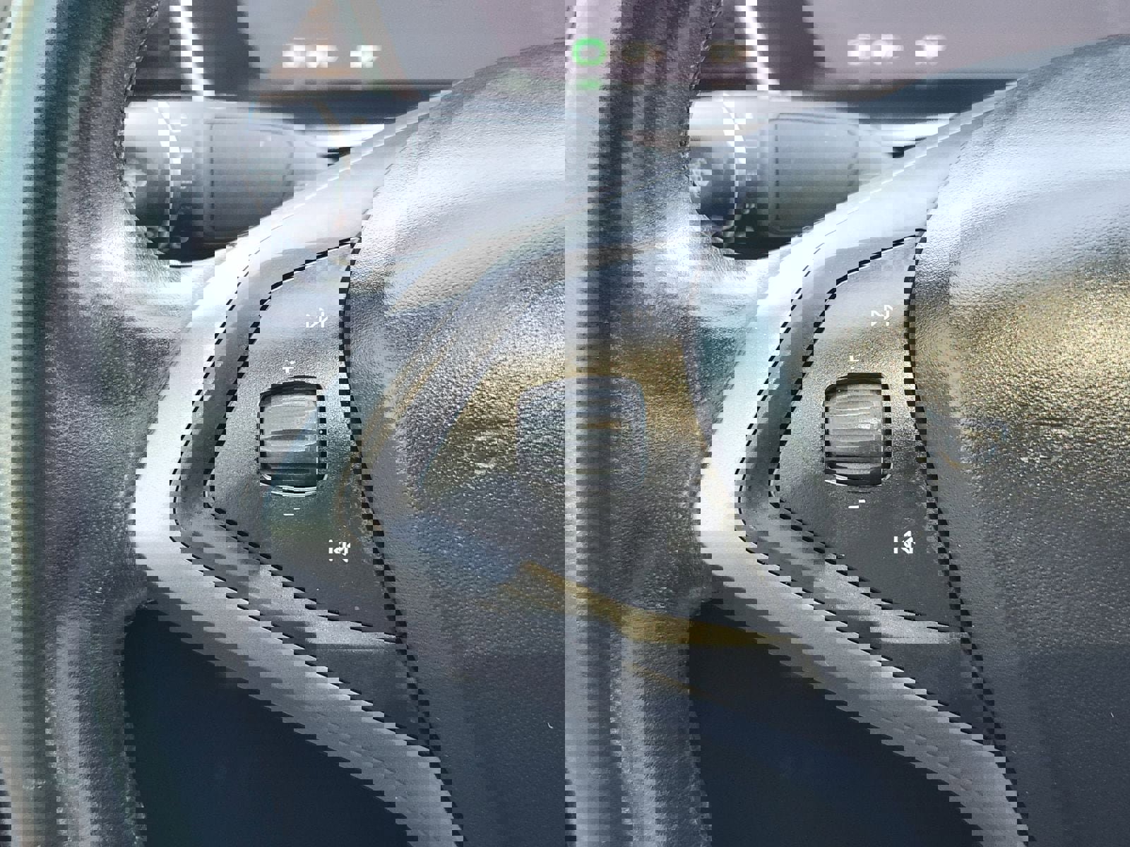 Used 2019 Tesla Model S AWD image 35