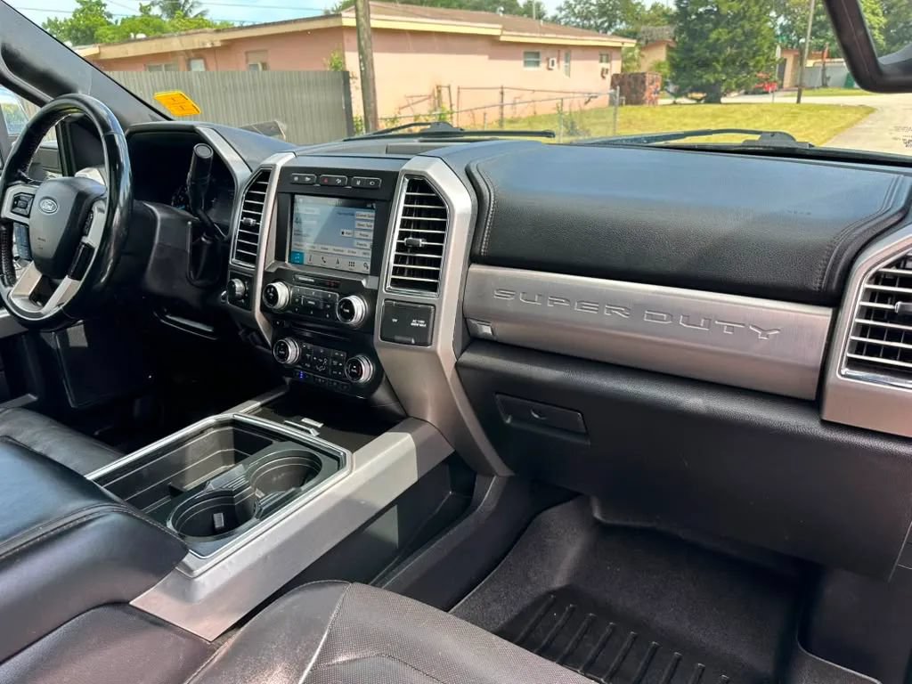 Used 2018 Ford F450 Platinum w/ Platinum Ultimate Package AWD/4WD image 15