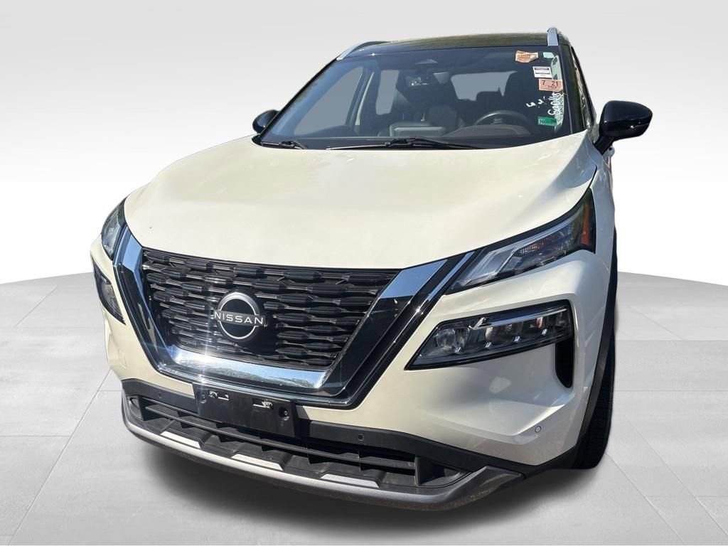 Used 2023 Nissan Rogue SL w/ SL Premium Package AWD/4WD image 3