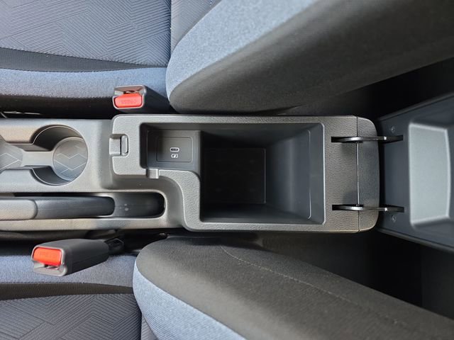 New 2025 Nissan Versa SV w/ Trunk Package image 24