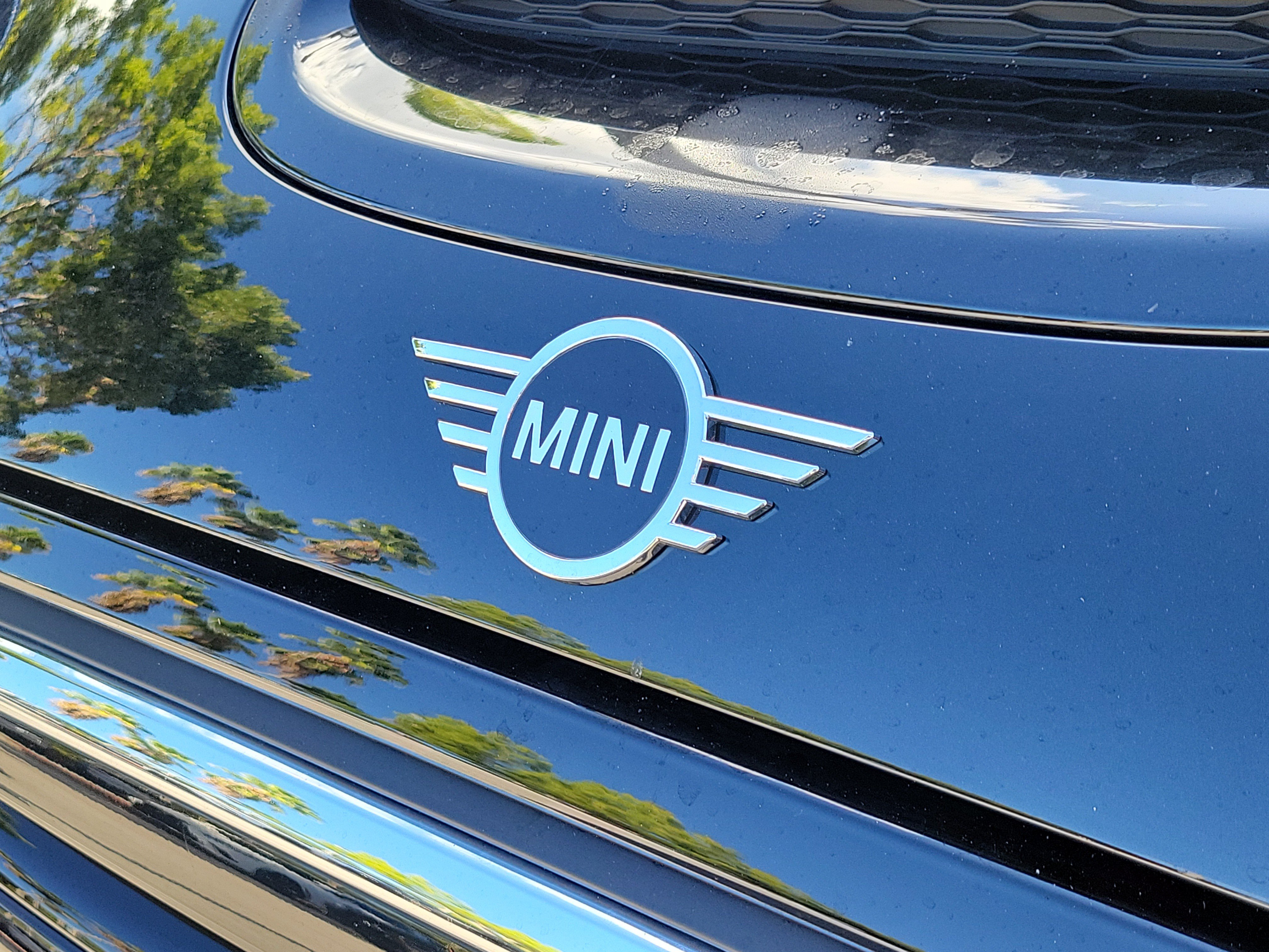 Used 2024 MINI Cooper SE FWD image 24