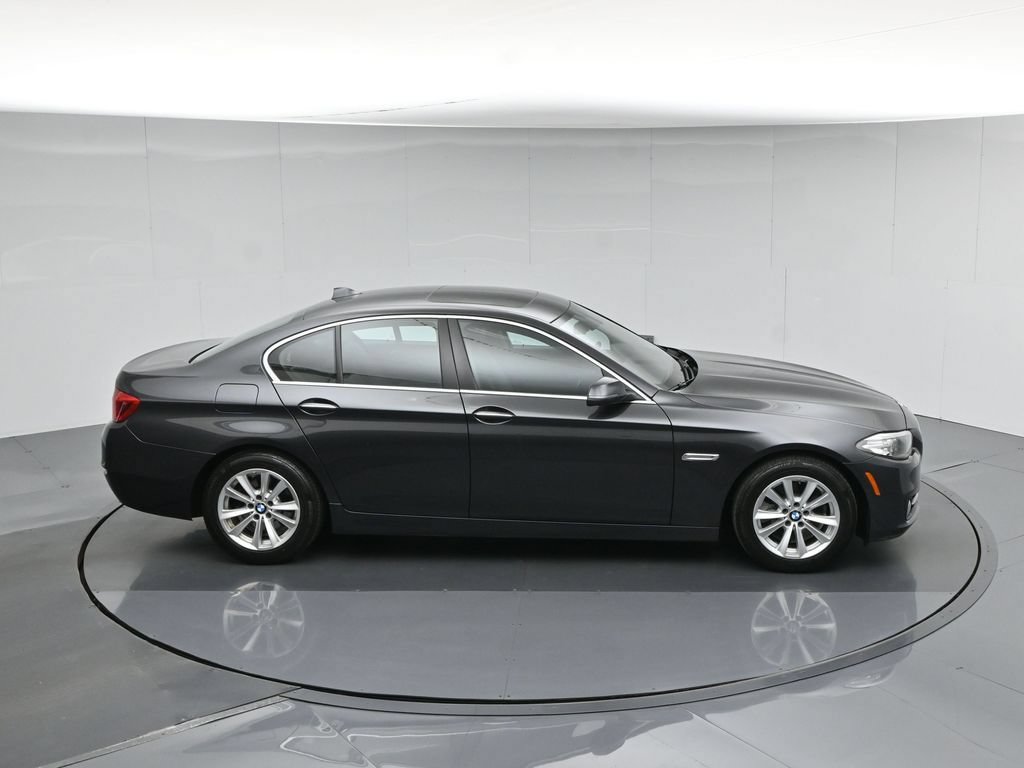 Used 2016 BMW 528i Sedan RWD image 41