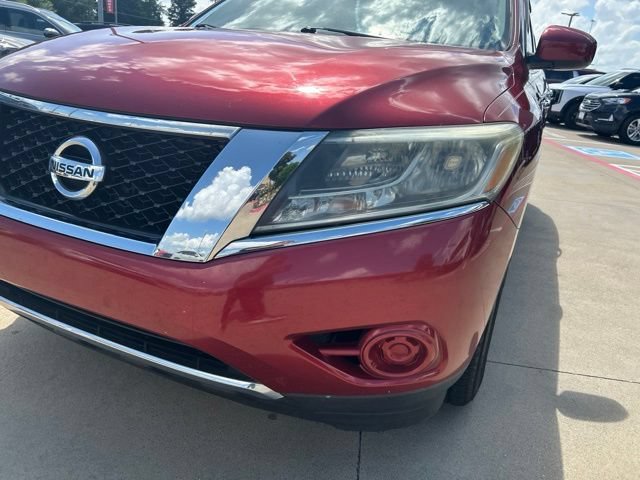 Used 2014 Nissan Pathfinder S FWD image 4