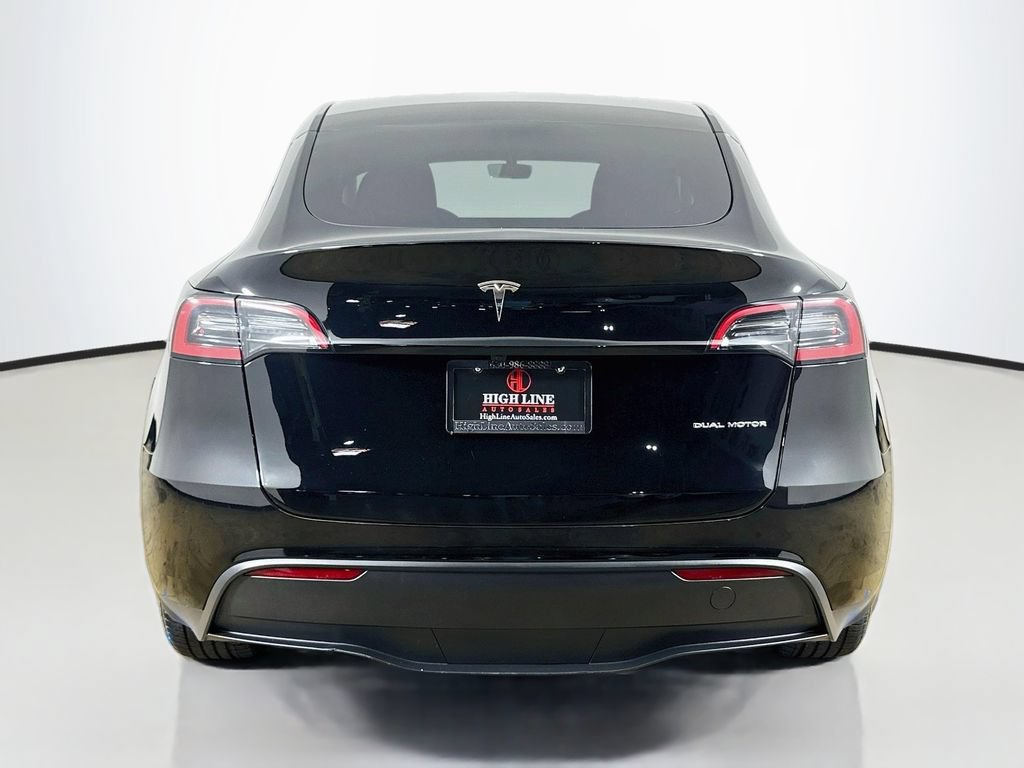 Used 2023 Tesla Model Y AWD image 6