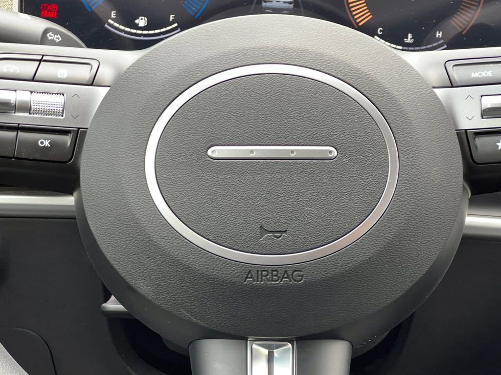 Used 2025 Hyundai Santa Cruz SEL FWD image 5