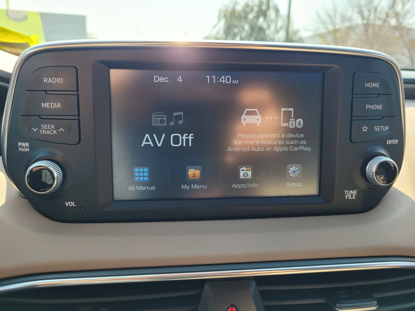 Used 2020 Hyundai Santa Fe SEL w/ Convenience + Premium Package image 24