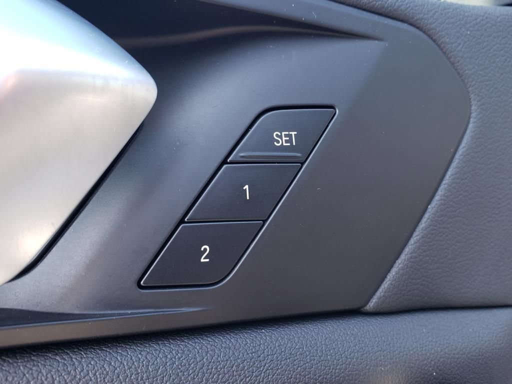 Used 2021 BMW X5 xDrive40i w/ Premium Package 3 image 20