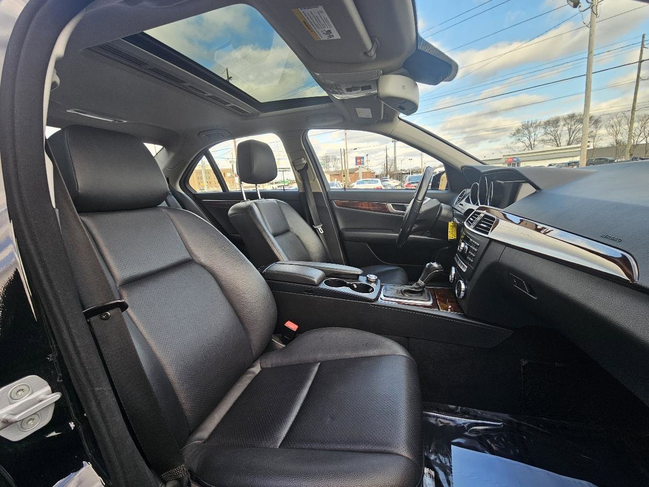 Used 2012 Mercedes-Benz C 300 4MATIC Sedan image 46