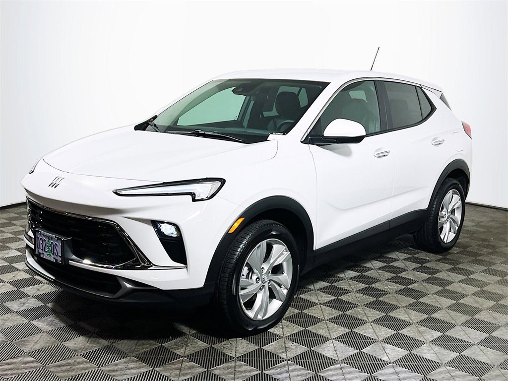 Used 2026 Buick Encore GX Preferred image 3