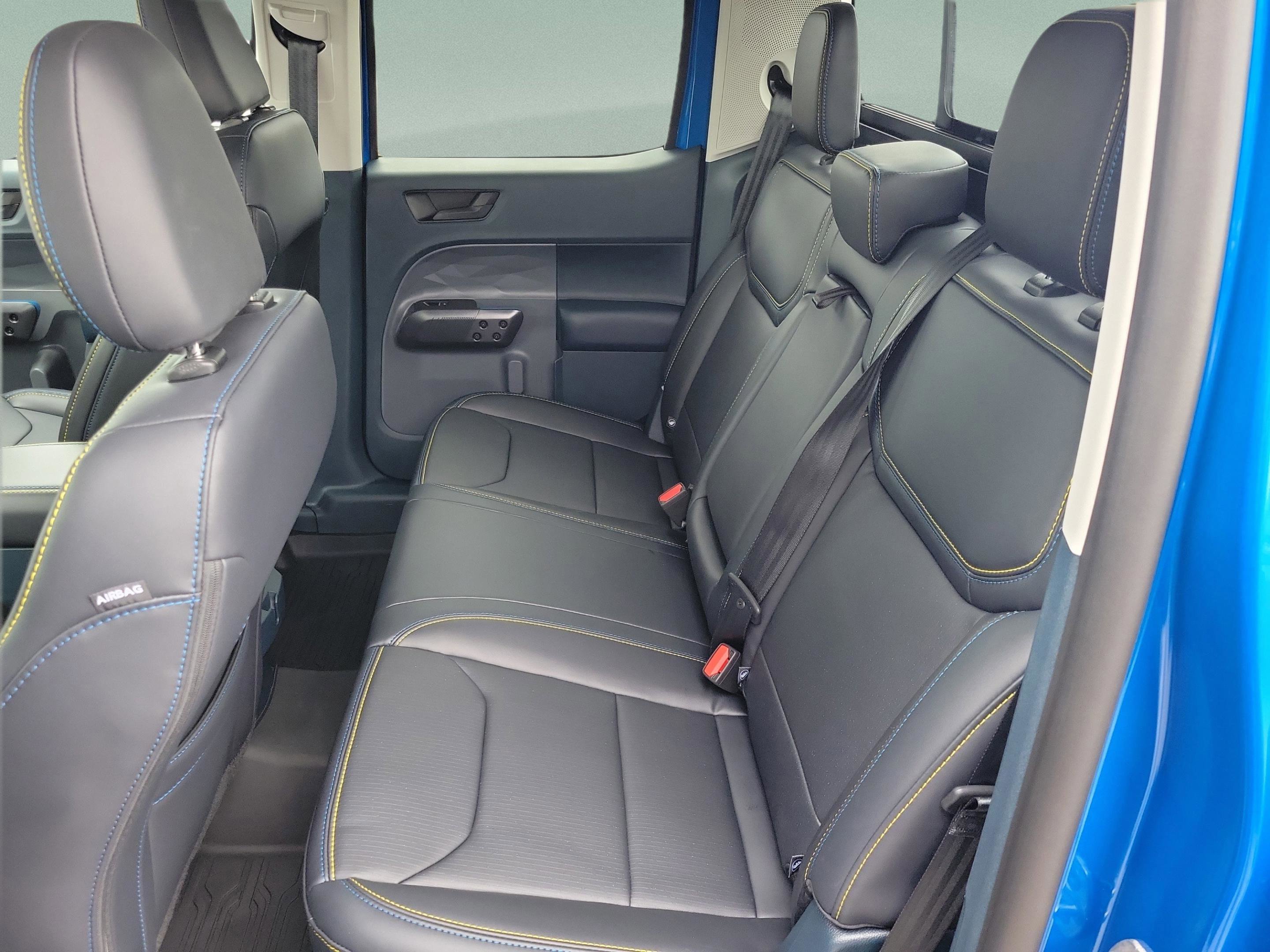 New 2026 Ford Maverick Lobo image 21