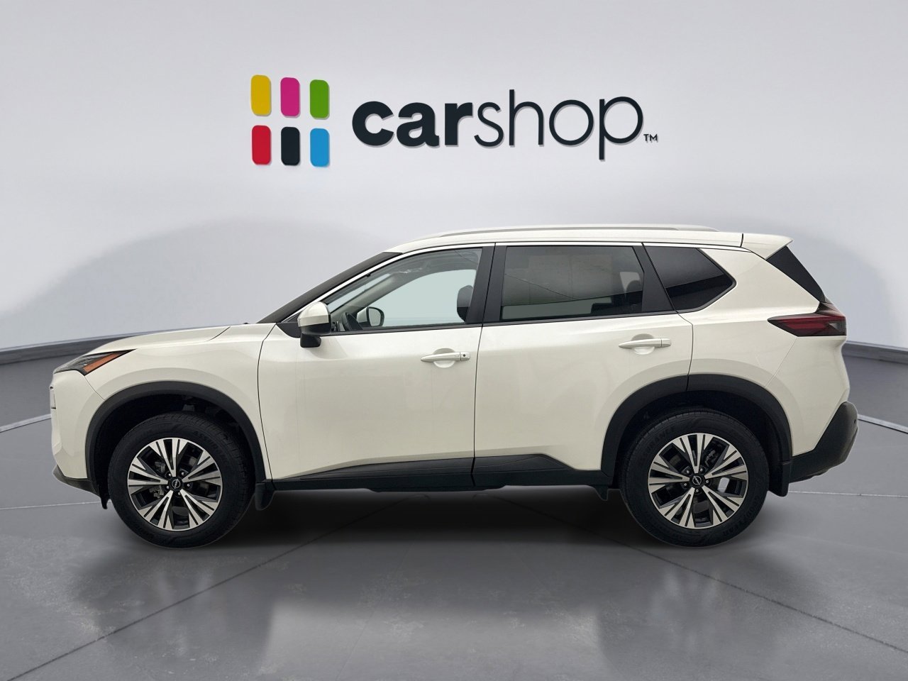 Used 2023 Nissan Rogue SV w/ SV Premium B Package image 2
