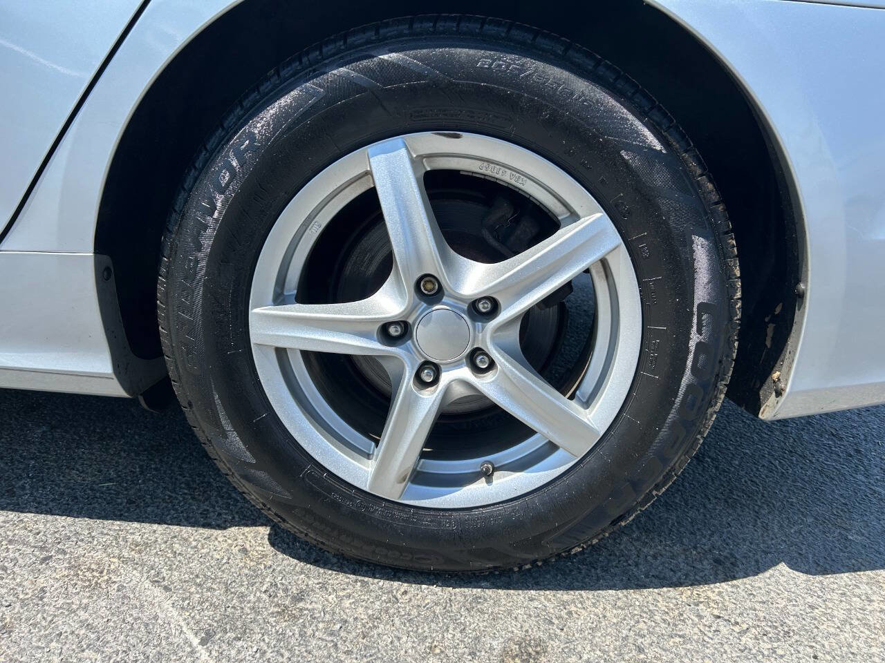 Used 2011 Hyundai Sonata GLS image 7