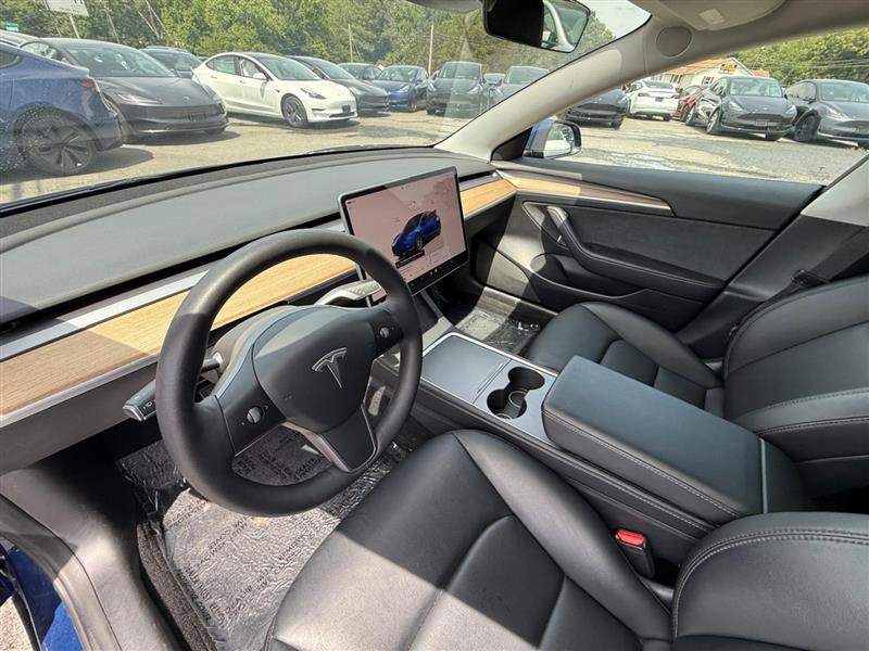 Used 2023 Tesla Model 3 Standard Range RWD image 10
