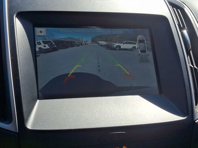 Used 2019 Ford Edge SEL w/ Equipment Group 201A AWD/4WD image 5