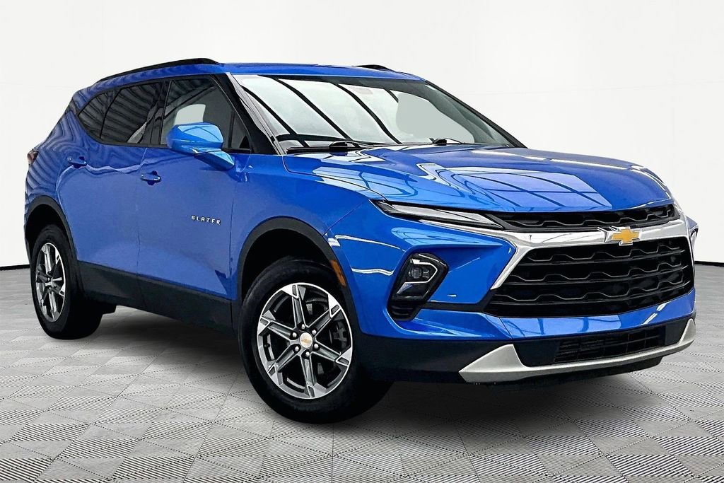 Used 2024 Chevrolet Blazer LT w/ Convenience Package image 12