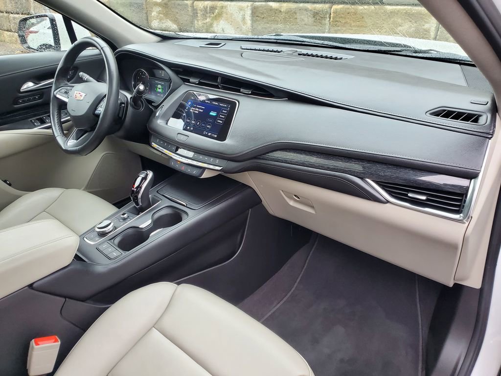 Certified 2023 Cadillac XT4 Premium Luxury w/ Cold Weather Package image 37