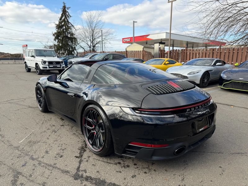Used 2022 Porsche 911 Targa 4S w/ Premium Package AWD/4WD image 12