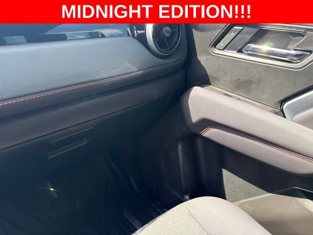 Used 2025 Chevrolet Colorado Z71 w/ Midnight Edition AWD/4WD image 27