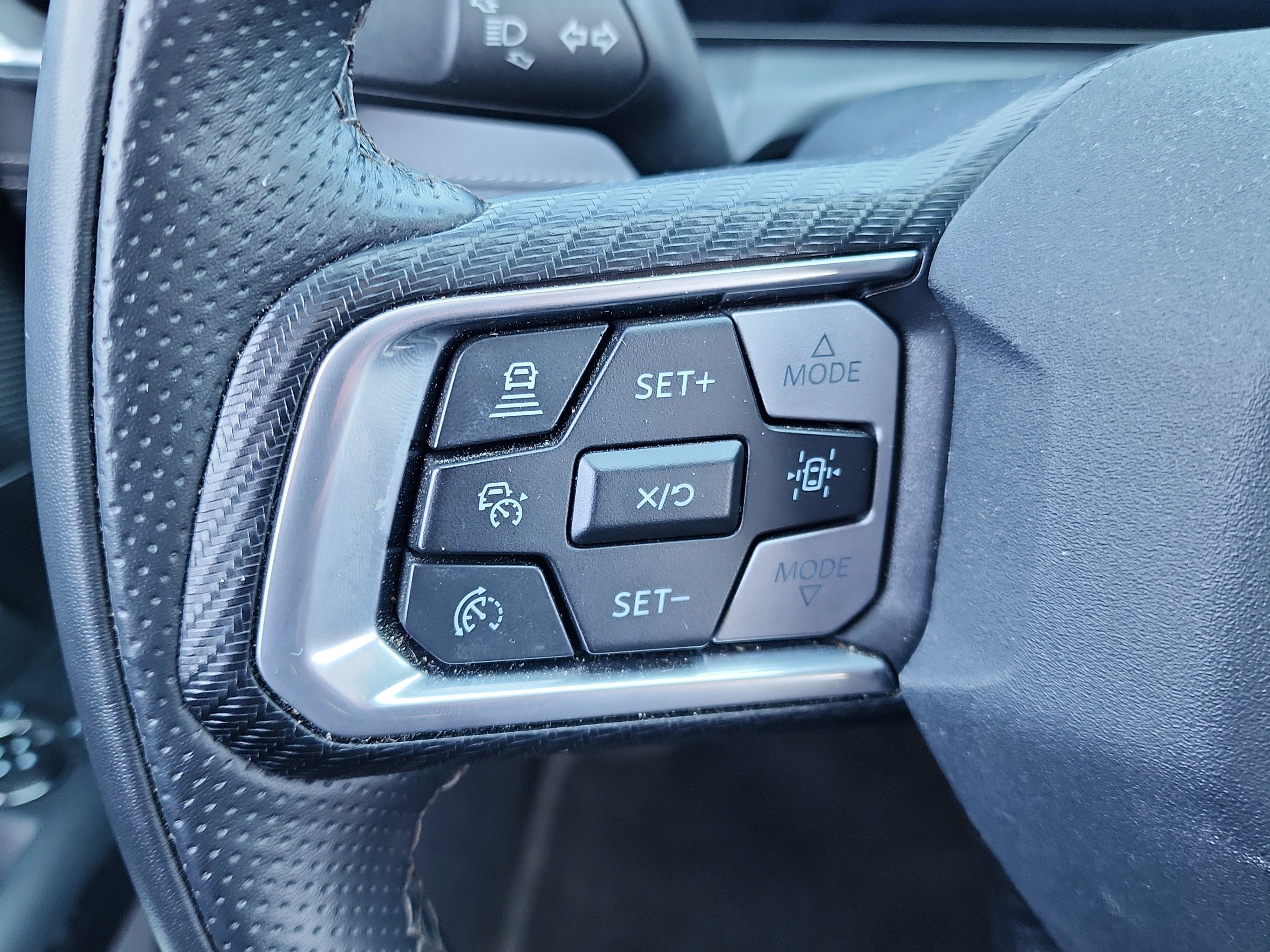 Used 2024 Ford Mustang GT Premium image 19