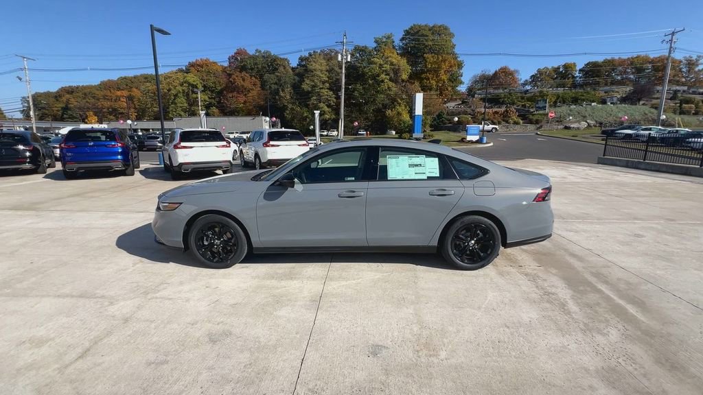 New 2025 Honda Accord SE image 6