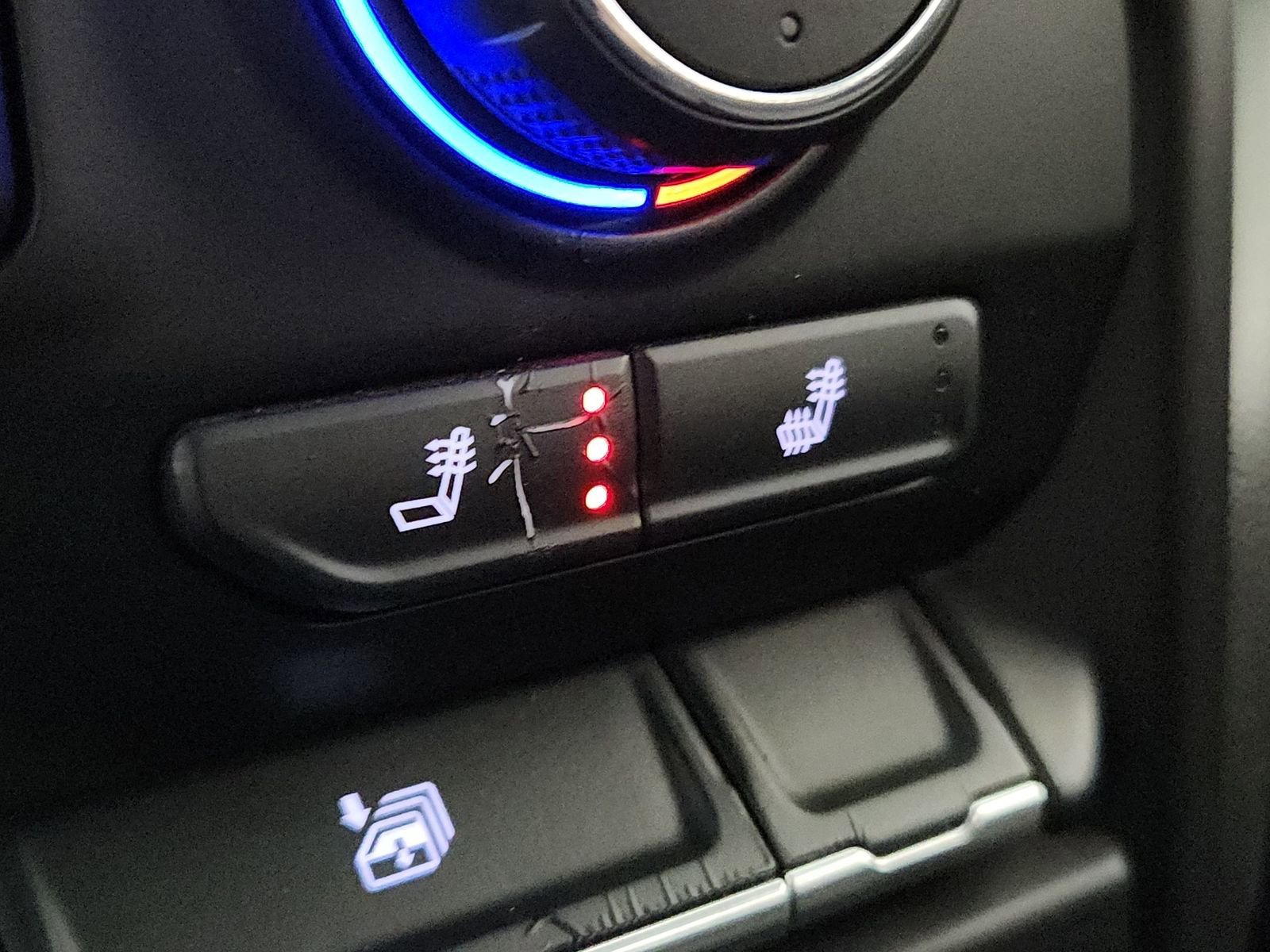 Used 2021 Chevrolet Silverado 2500 LT w/ Convenience Package image 21