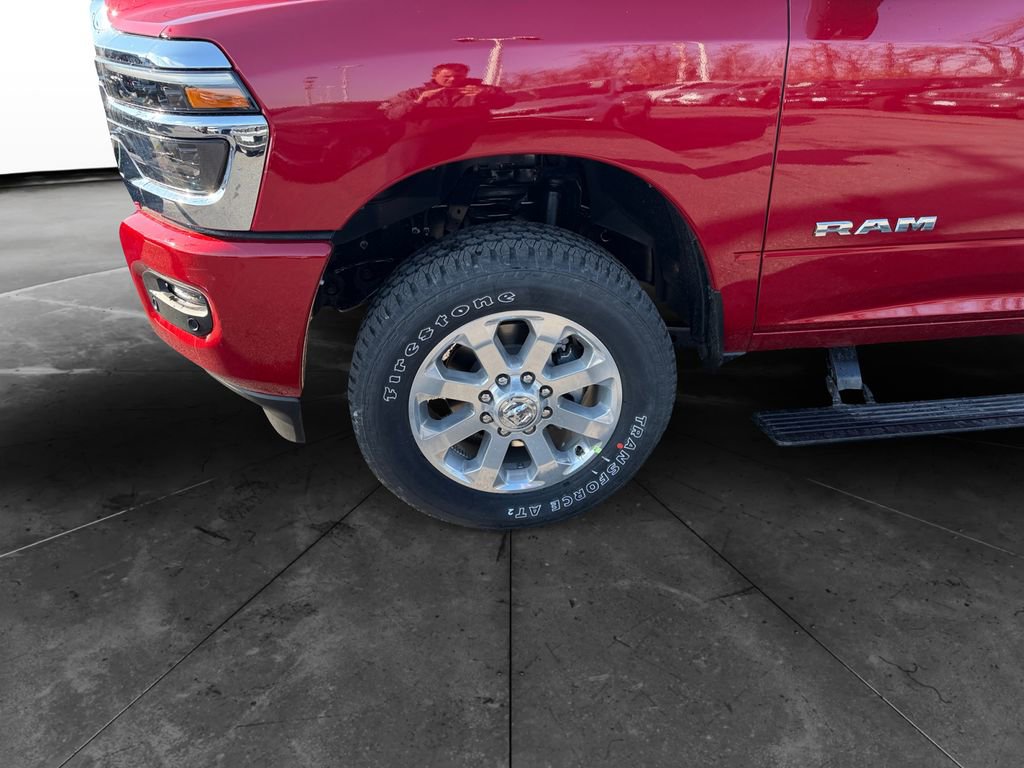 New 2026 RAM 3500 Laramie AWD/4WD image 14