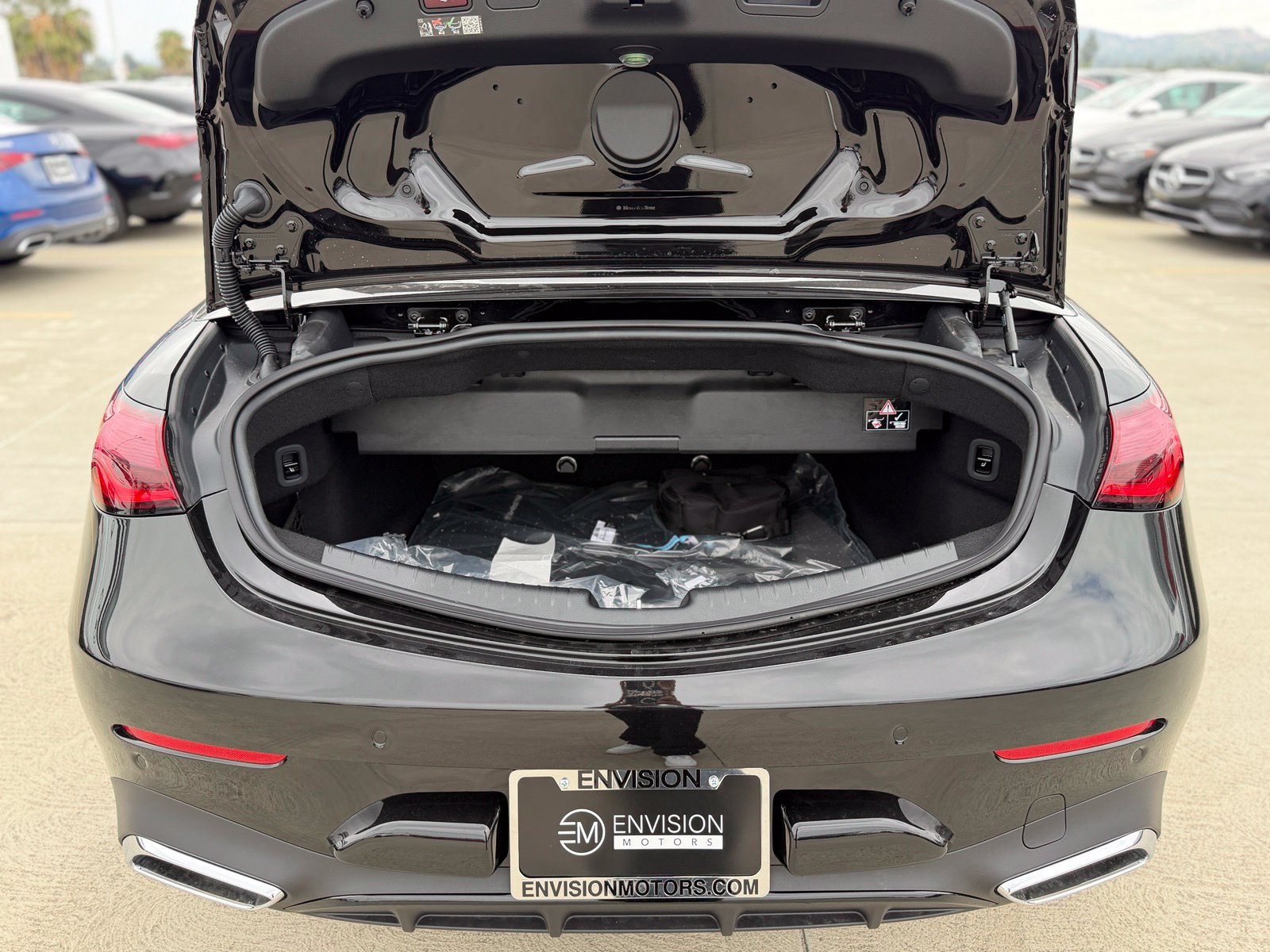 New 2026 Mercedes-Benz CLE 450 4MATIC Cabriolet image 13