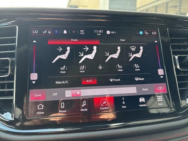 Used 2024 Dodge Durango GT AWD/4WD image 13