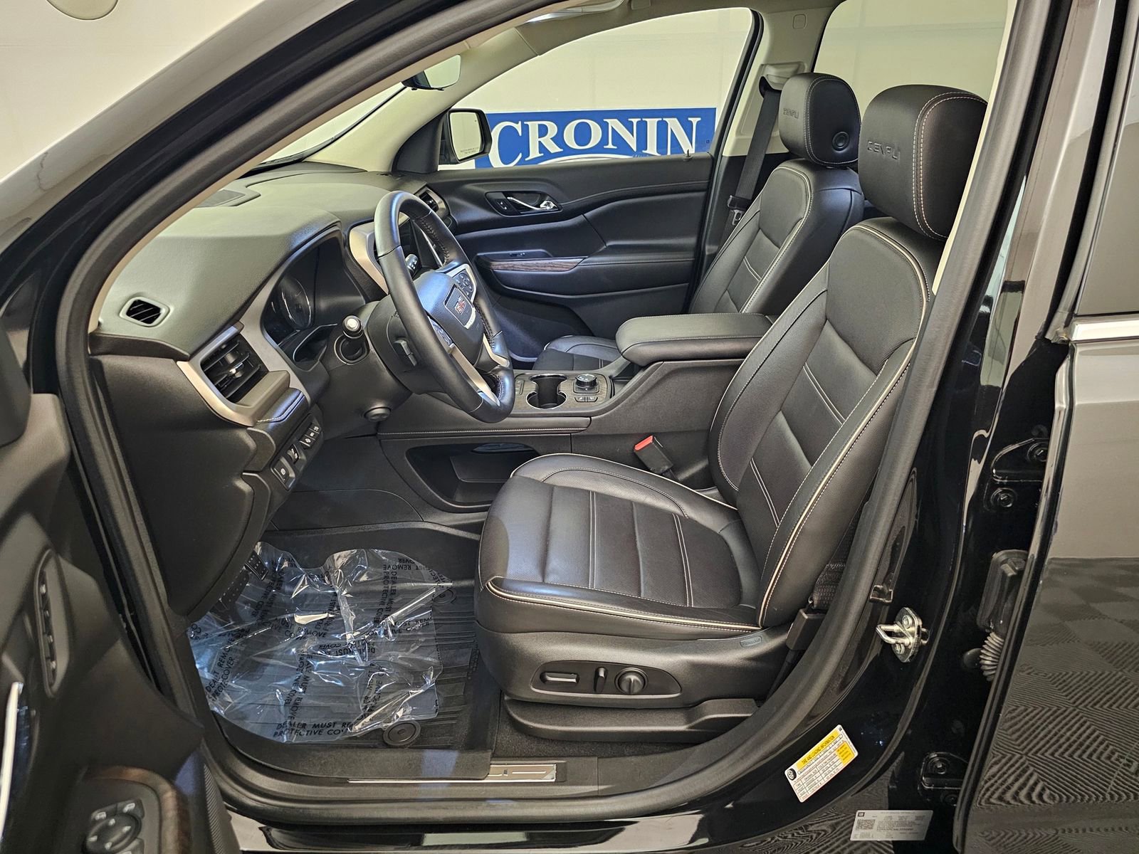 Used 2020 GMC Acadia Denali w/ Technology Package image 15